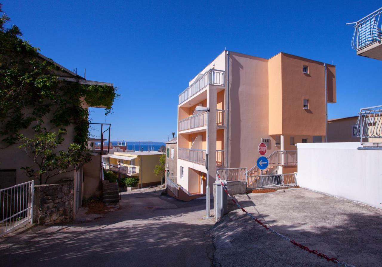 Apartments Mia Baška Voda Eksteriør billede
