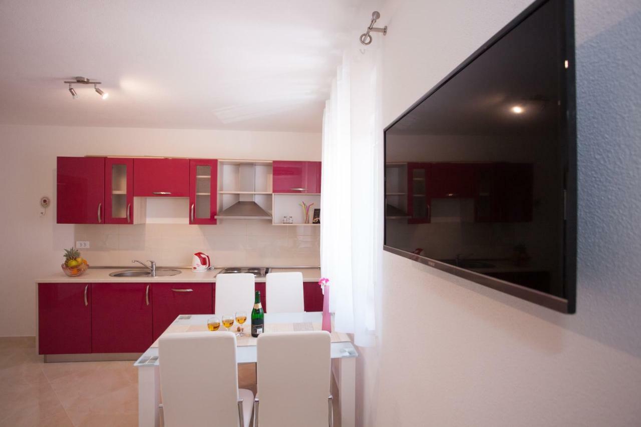 Apartments Mia Baška Voda Eksteriør billede